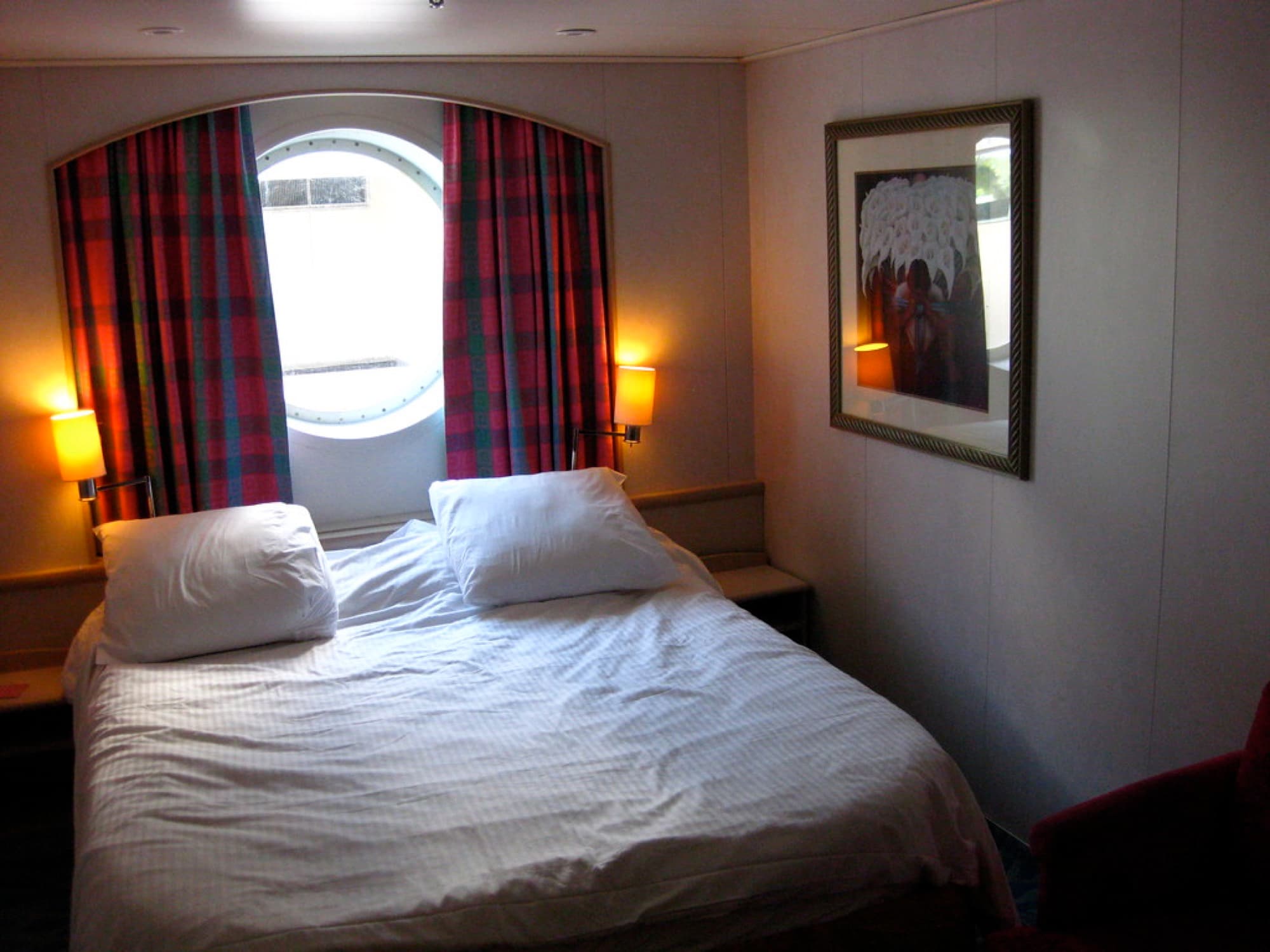 Oceanview stateroom aboard SH Diana